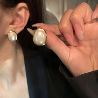 925 Silver Needle Korean Fashion Square Pearl Earrings For Women Jewelry 2026 Trending New Women's Vintage Pearl Stud Earrings
