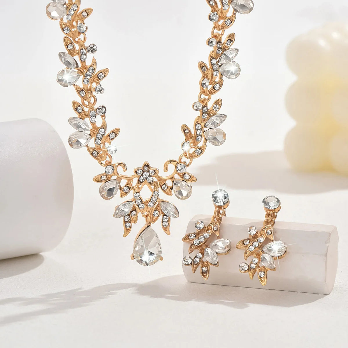 Choker Necklace