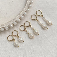 Gold Color Natural Freshwater Pearl Drop Earrings Irregular Baroque Pearl Tassel Pendulum Charm Small Loop Huggie Pearl Earring