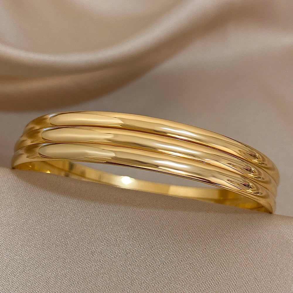 Glossy Bangle — Set of Three