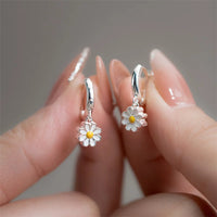 Charm Minimalist Sunflower Earrings