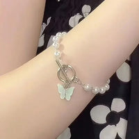 Butterfly Pearl Pendant Girl