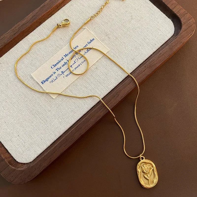 Flower Necklace