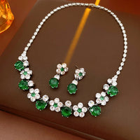 Zircon Flower Pendant Necklaes
