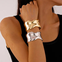 Wide Cuff Open