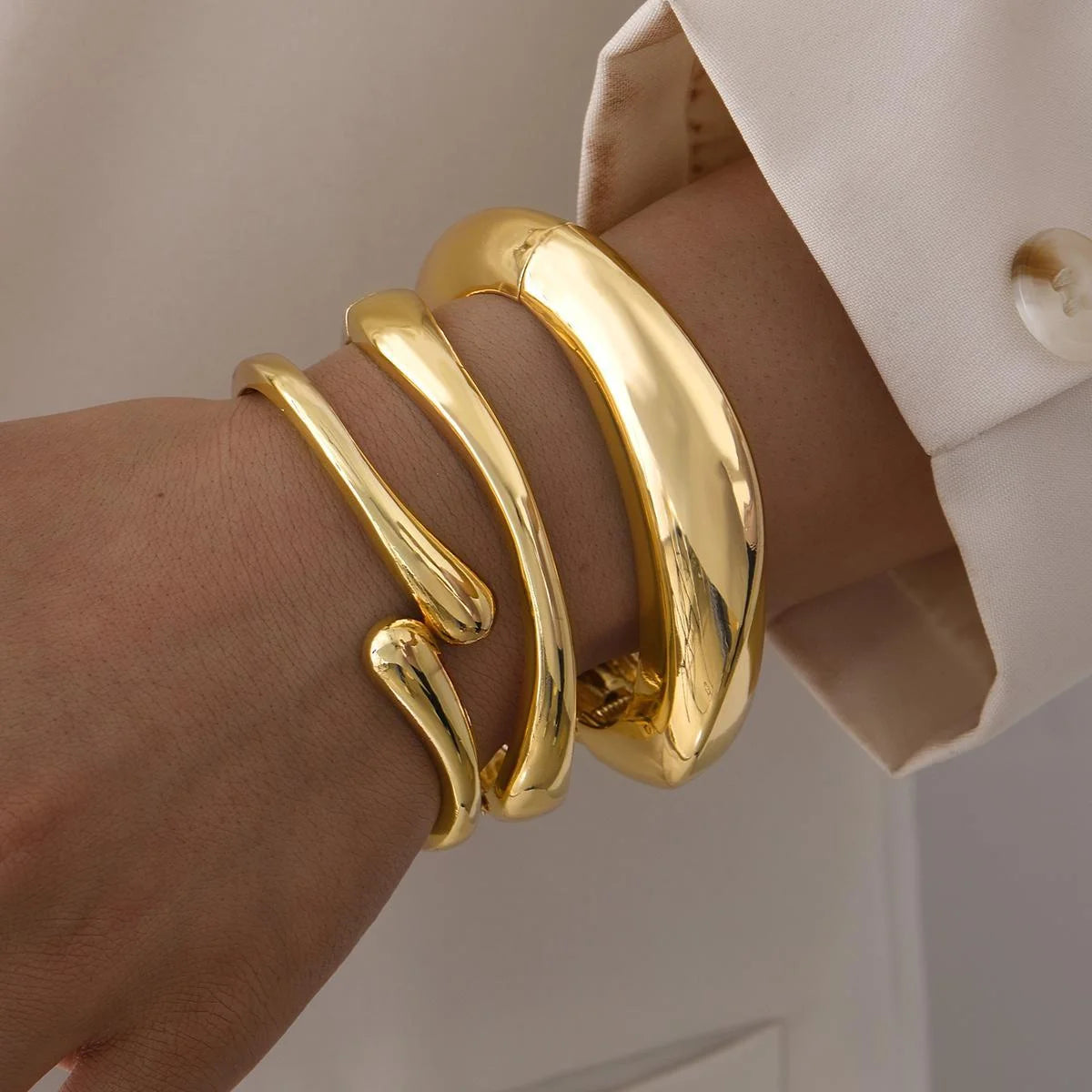 Minimalist Chunky Bracelets Design Bangles Set