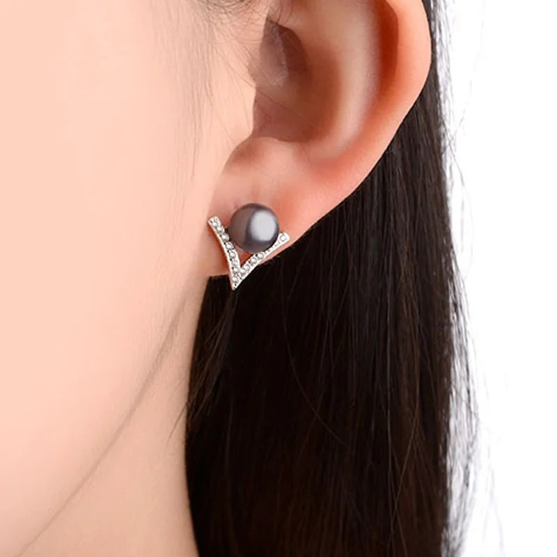 Black Pearl V Earrings