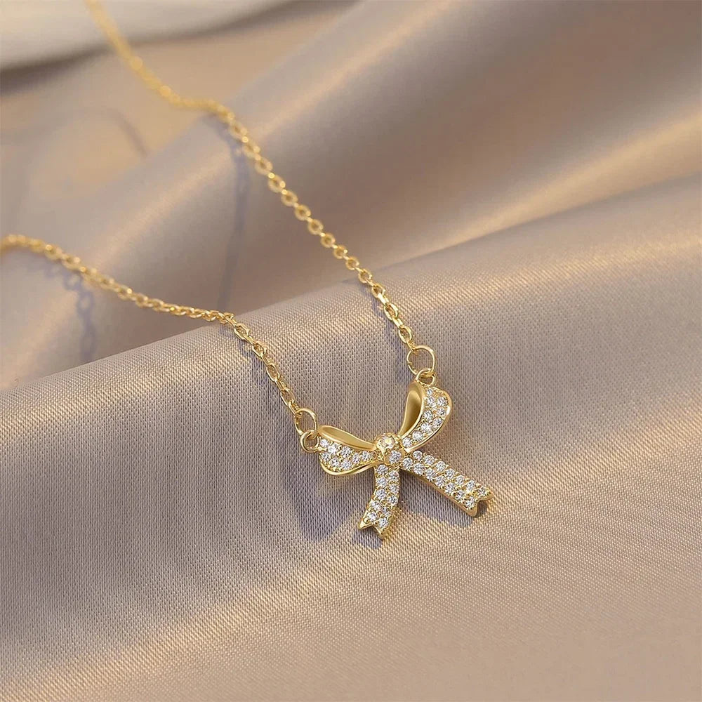 Zirconia Bow Pendant Necklace Sweet