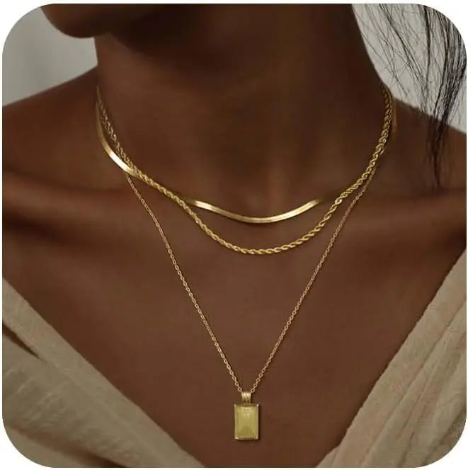 Platedlayered Pedant Chain Necklace Gold