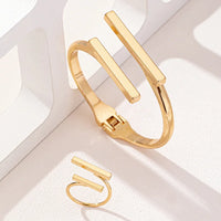 Design Geometric Open Bracelet Ring