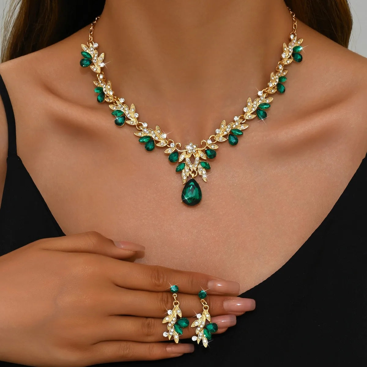 Choker Necklace