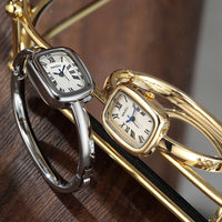 Stylish Watch With Roman Scale Display