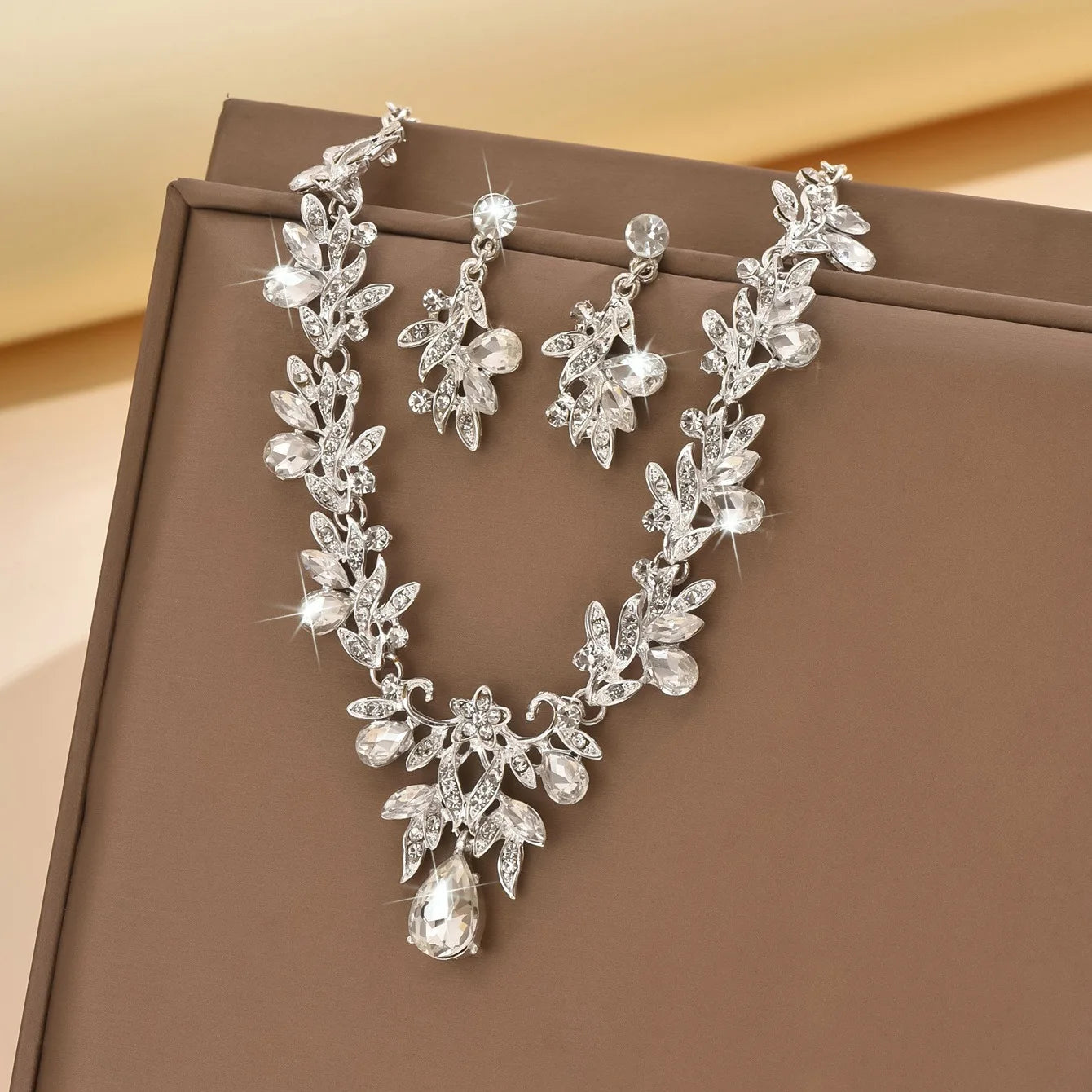 Choker Necklace