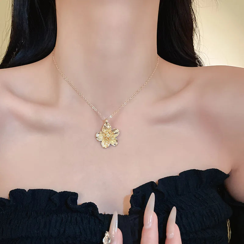 Flower Necklace