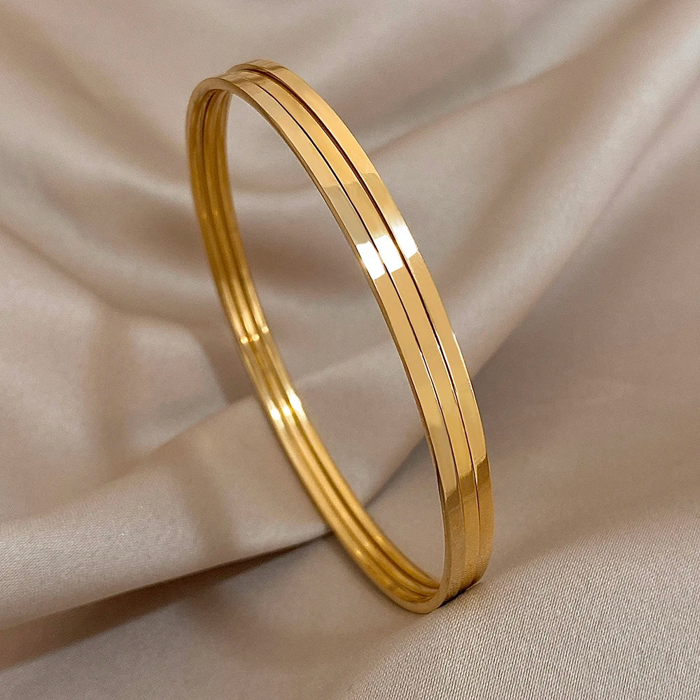 Glossy Bangle — Set of Three