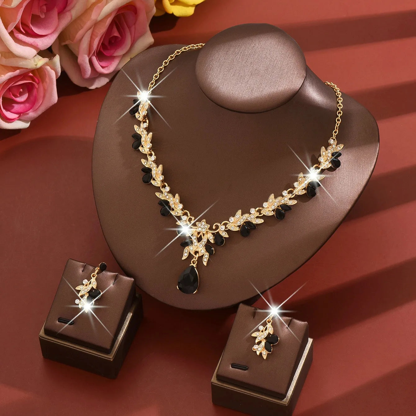 Choker Necklace