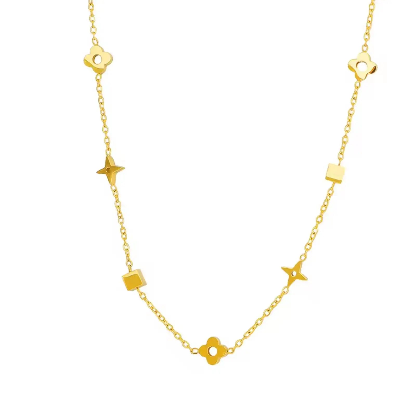 Clover Pendant Necklace