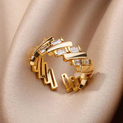 Zircon Ring