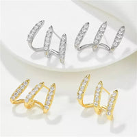 Rhinestone Three Claw Design Earring