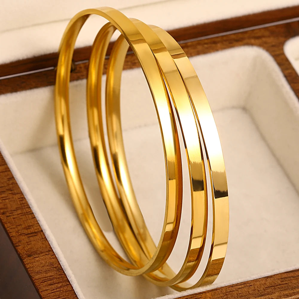 Glossy Bangle — Set of Three