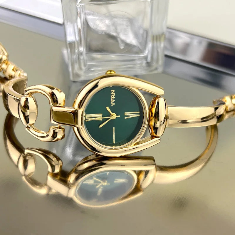 Button Wristband Quartz Watch High