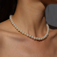 Pearl Toggle Choker
