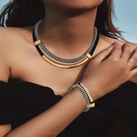 2PCS Set New Fashion Black and White Thick Double Line Metal Tube Exaggerated Hip-Hop Style Necklace Bracelet Set for Daily Wear