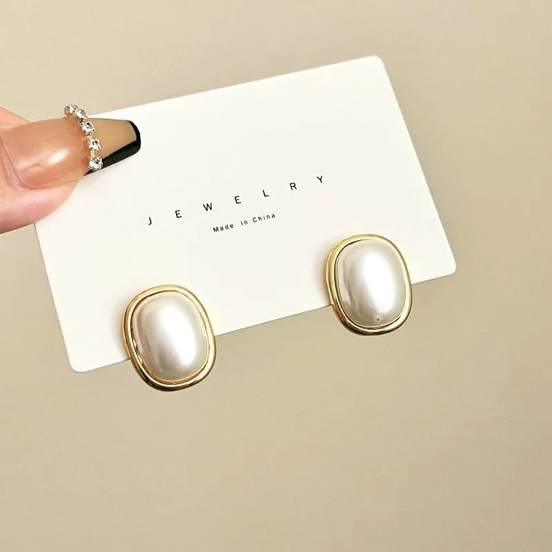 925 Silver Needle Korean Fashion Square Pearl Earrings For Women Jewelry 2026 Trending New Women's Vintage Pearl Stud Earrings