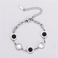 Stainless Steel Fritillaria Roman Round Light Luxury Plate Elegant Charming Golden Gril Fashion Bracelet Evening Jewelry Gift