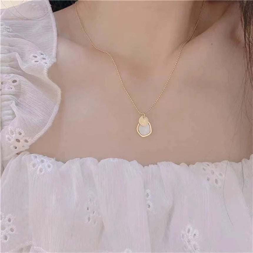 316L Stainless Steelss Irregular Natural Seashells Queen Geometric Pendant Charms Chain Necklace Fashion High Jewelry Party Gift